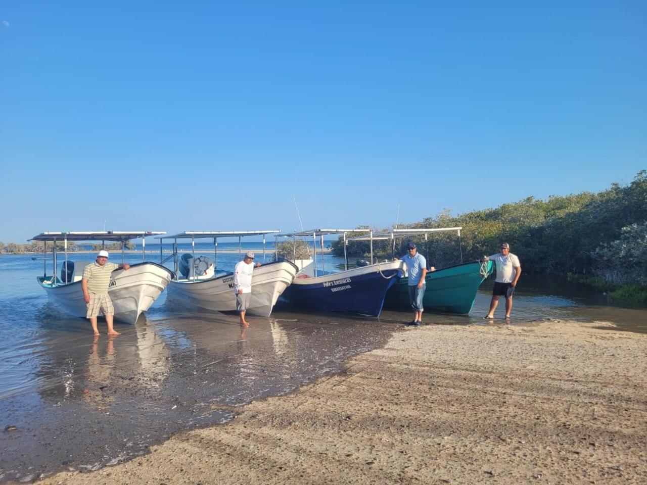 Hotel- Whale Tours And Sport Fishing Vista Mag-Bay Puerto San Carlos Екстер'єр фото